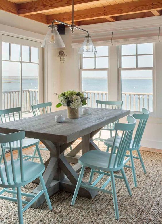Calm cool beach cottage style 